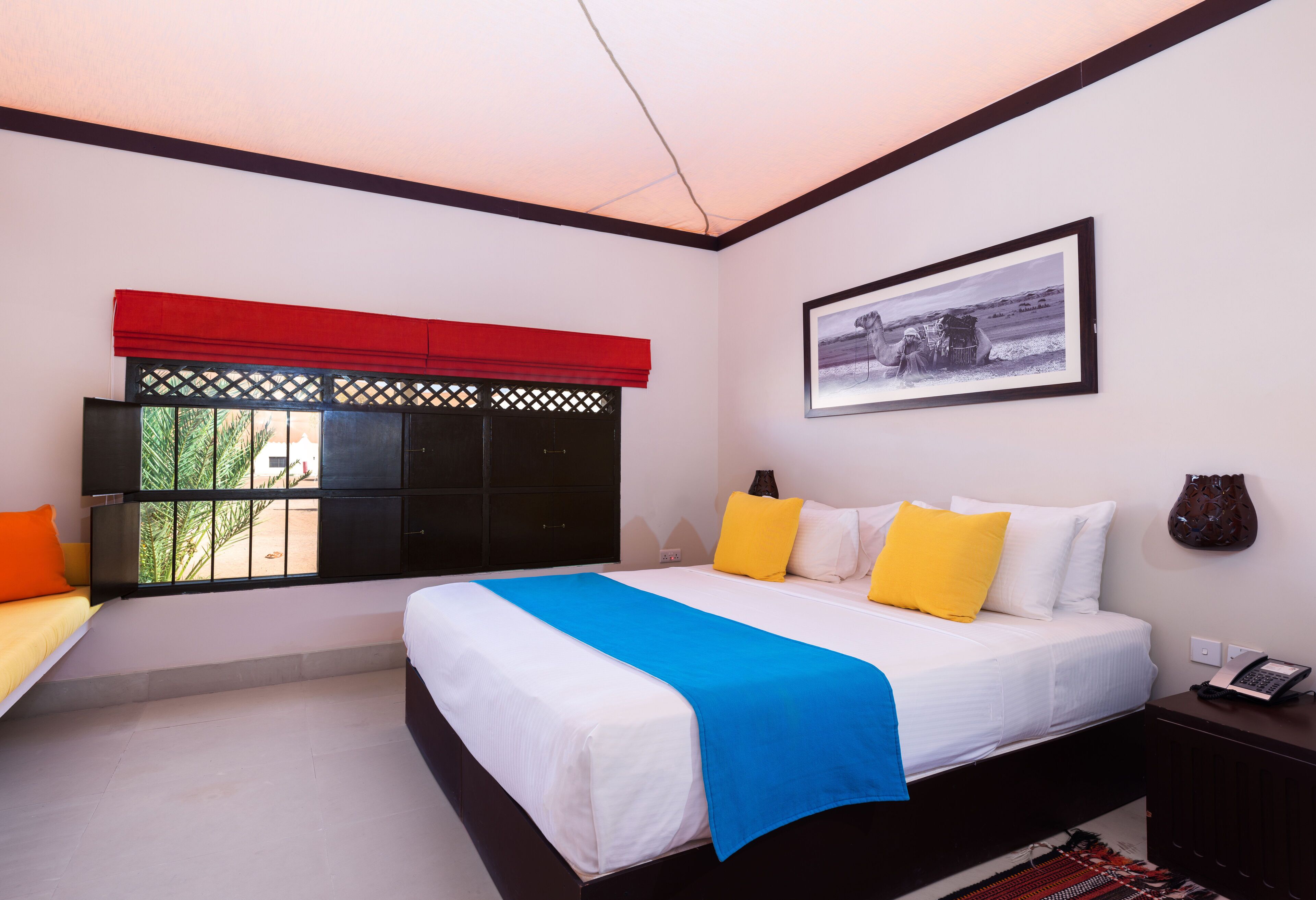 Minibar, in-room safe, iron/ironing board, free WiFi