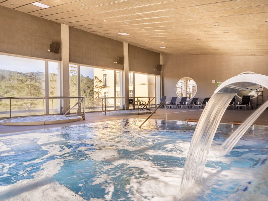 Standard Twin Room (Spa access) | Private spa tub