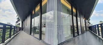 曼谷素坤逸通羅奧卓華庭酒店公寓