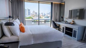 Premier Room, 2 Bedrooms | In-room safe, individually furnished, desk, iron/ironing board