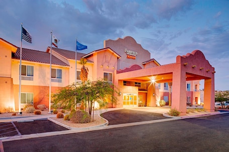 Exterior. Fairfield Inn & Suites Twentynine Palms-Joshua Tree National Park