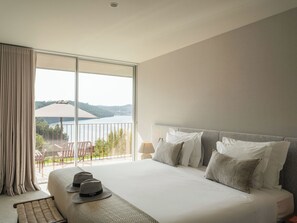 別墅, 2 間臥室, 私人泳池 (House Collec/Douro Plunge Pool 2-Room) | 迷你吧、客房內保險箱、書桌、隔音