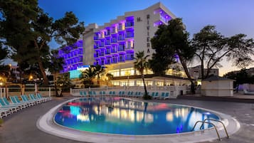 Front of property - evening/night