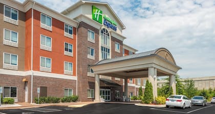 Holiday Inn Express Hotel and Suites Statesville by IHG