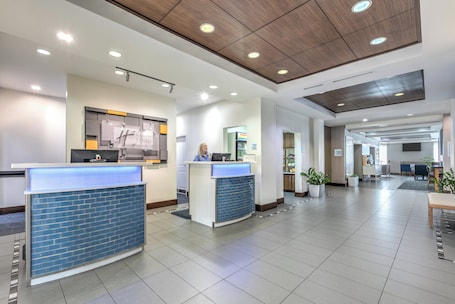 Exterior. Holiday Inn Express Hotel & Suites Clute - Lake Jackson by IHG