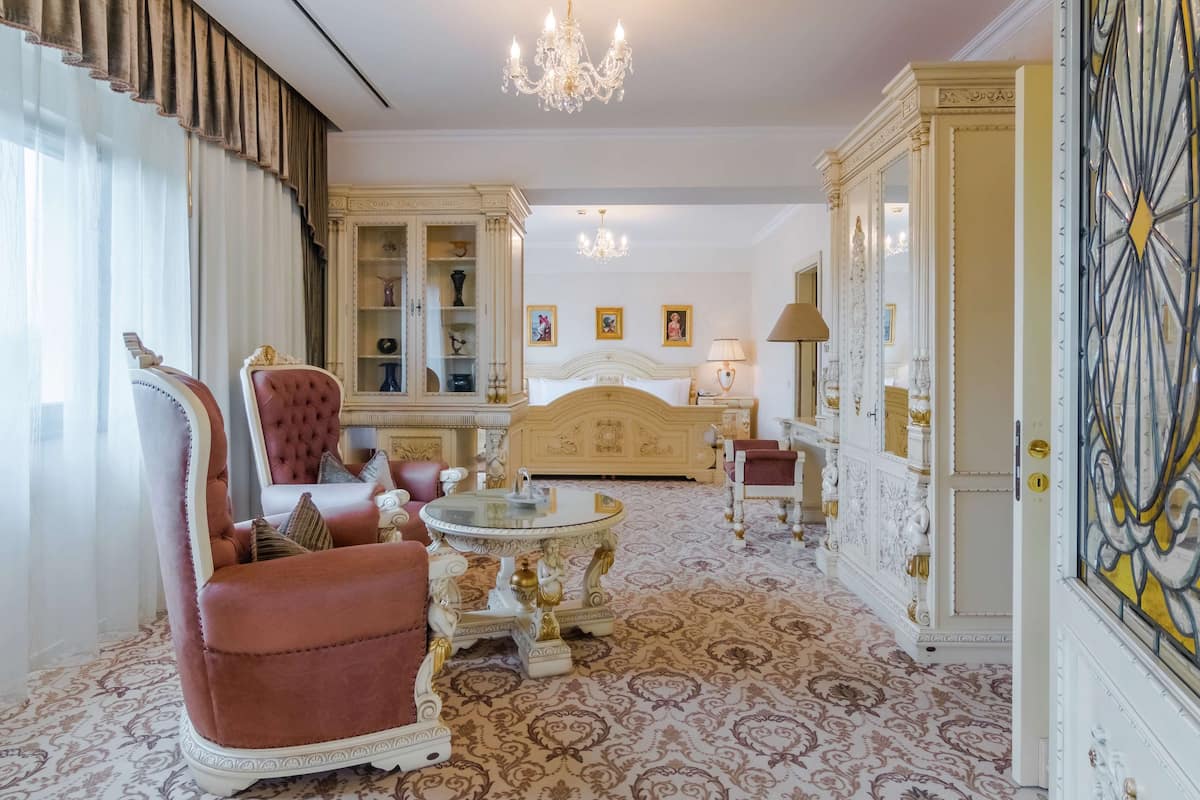 presidential suite, 1 king bed | living area | lcd tv