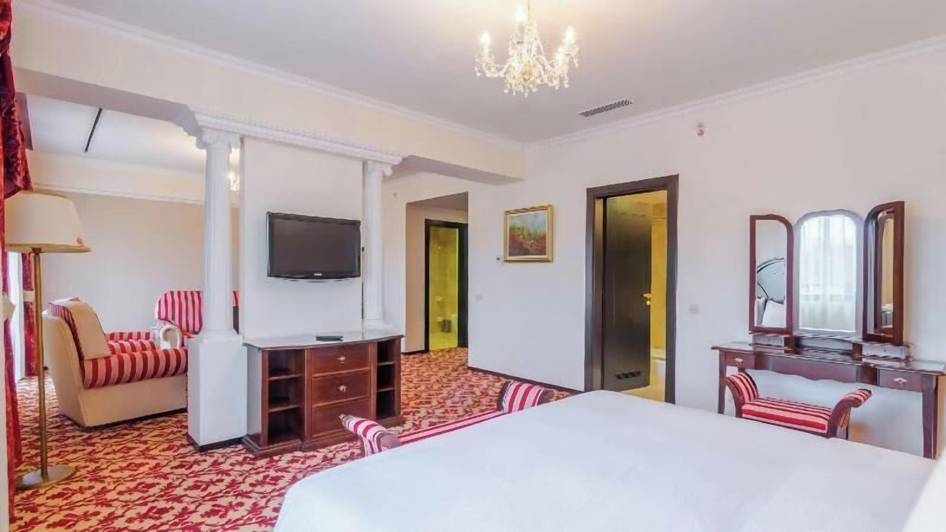 Minibar, caja de seguridad en la habitación y sistema de insonorización 