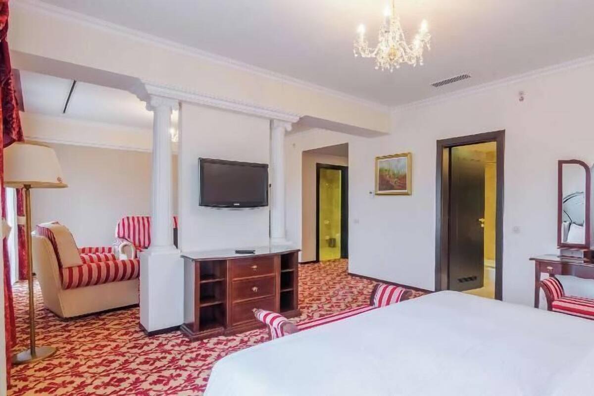 Minibar, caja de seguridad en la habitación y sistema de insonorización