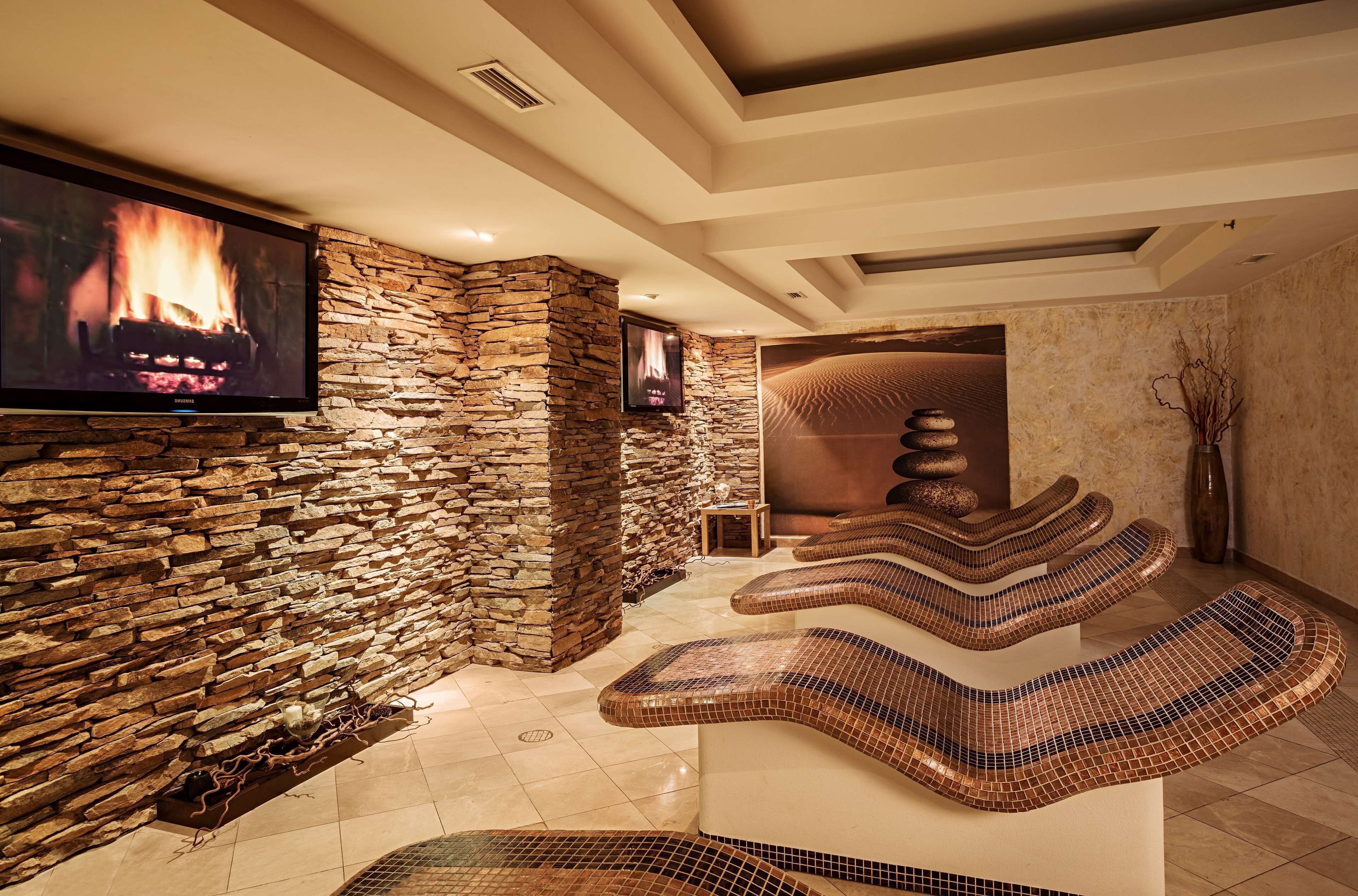 body treatments, body wraps, body scrubs, facials