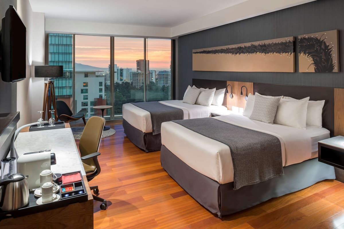 Down comforters, pillowtop beds, minibar, in-room safe