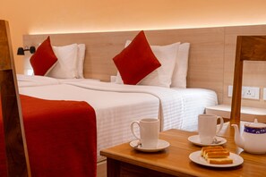 Hochwertige Bettwaren, Daunenbettdecken, Minibar, Zimmersafe