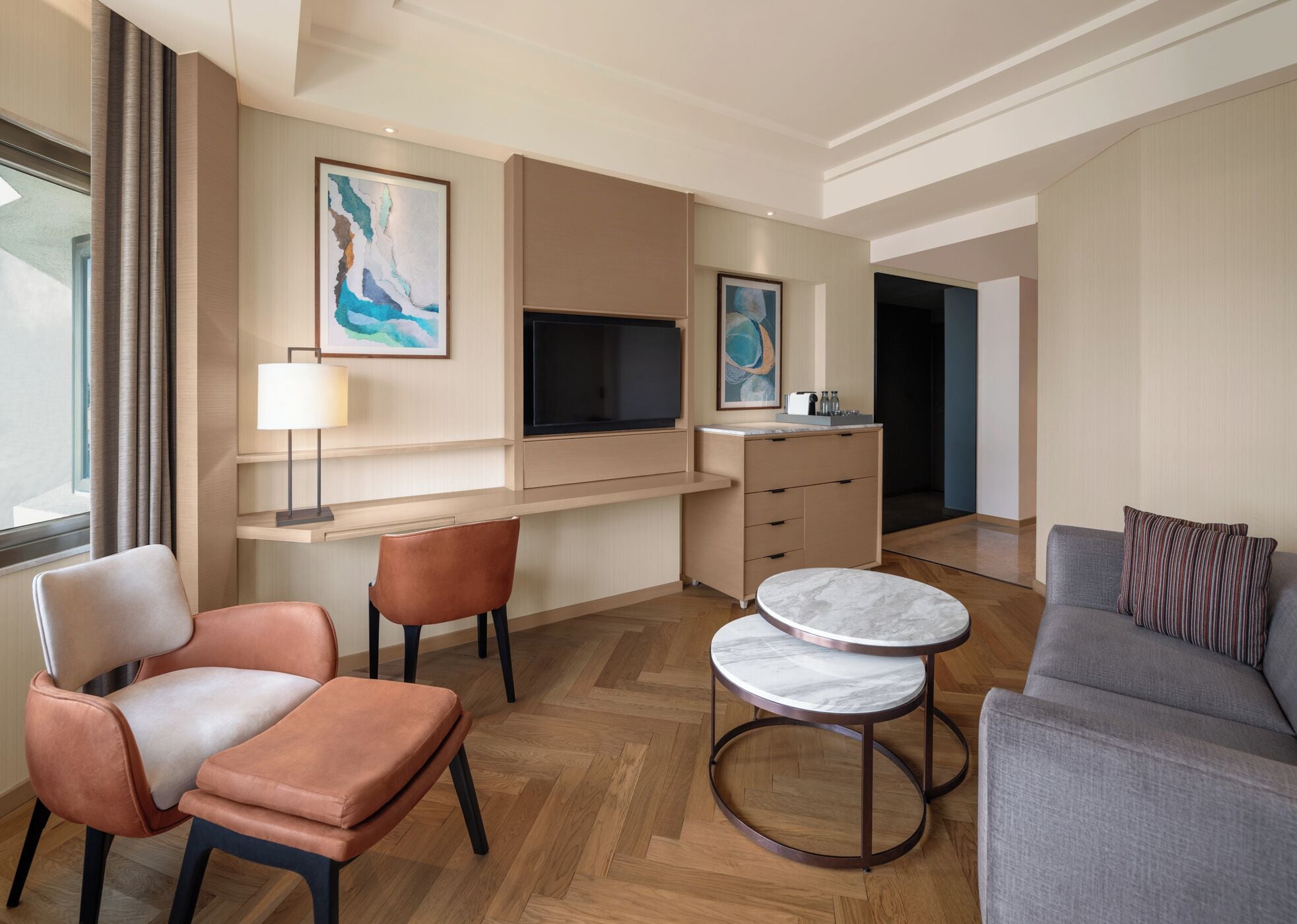 Suite | Living area | LCD TV