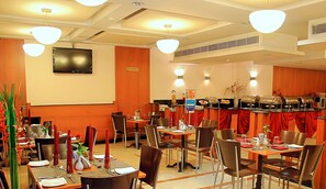 Frühstück, Mittagessen, Abendessen, internationale Küche 