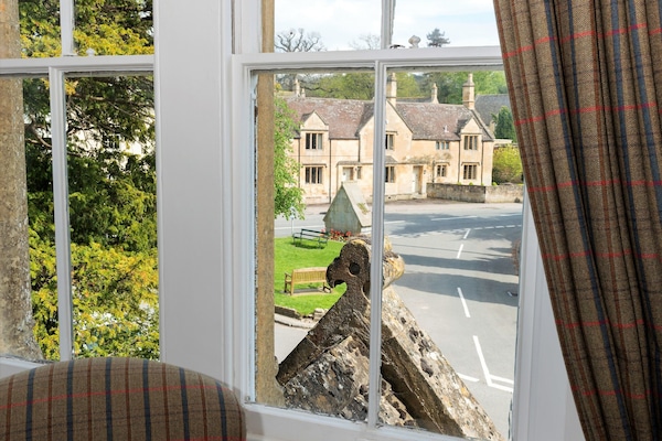 Superior Twin Room, 2 Single Beds | Street view