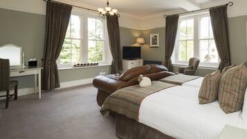 Superior-Zweibettzimmer, 2 Einzelbetten | Zimmersafe, Schreibtisch, VerdunkelungsvorhÀnge, WLAN