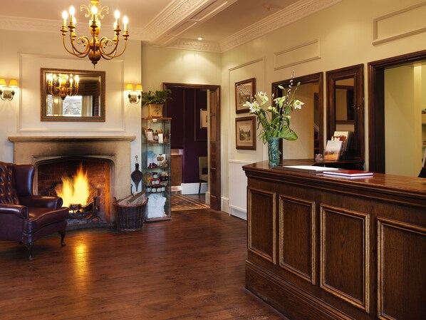 Reception - Three Ways House Hotel (Chipping Campden)