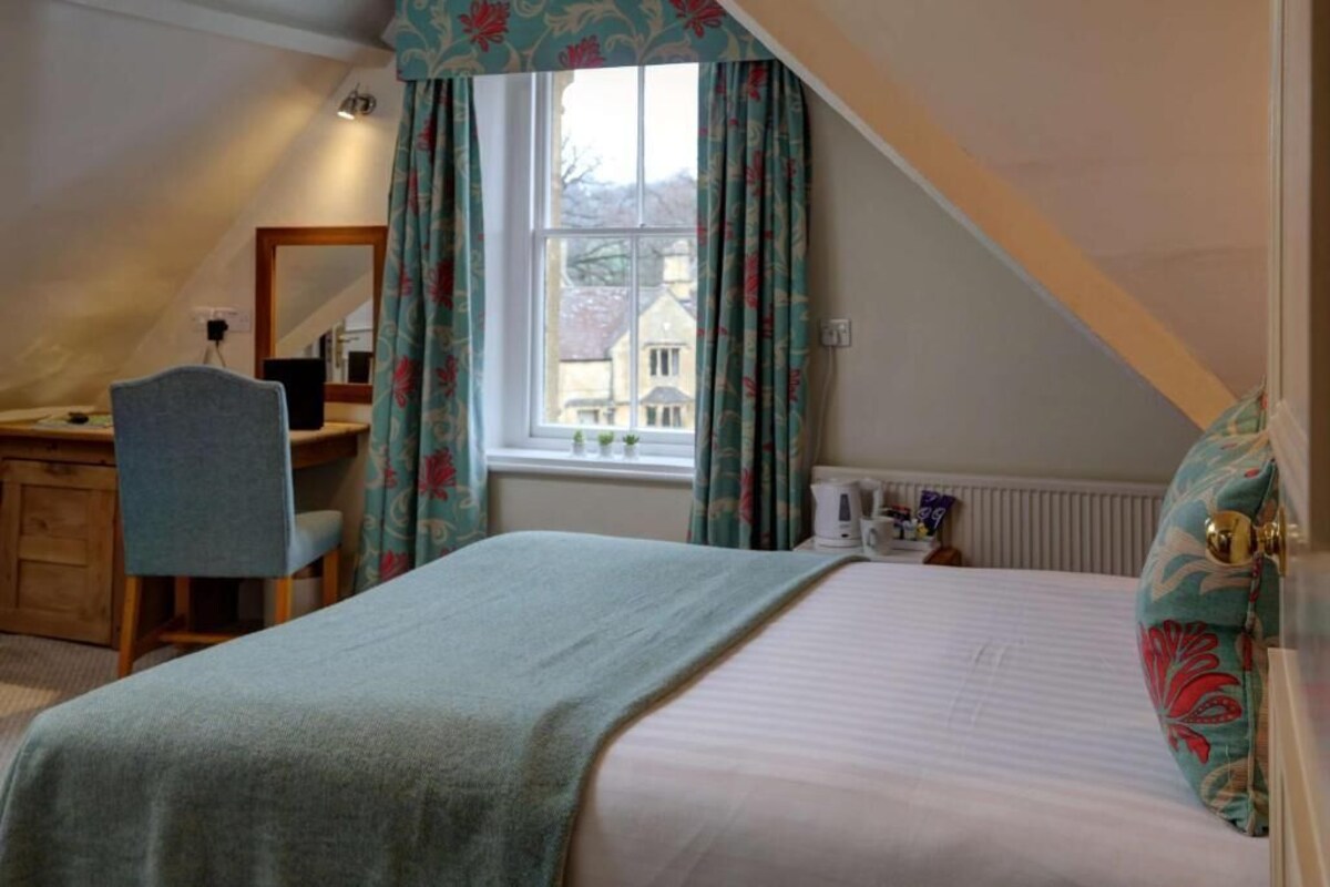 In-room safe, desk, blackout curtains, bed sheets