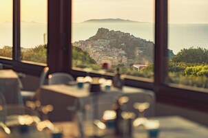 Se sirve cocina italiana (con vistas al mar) 