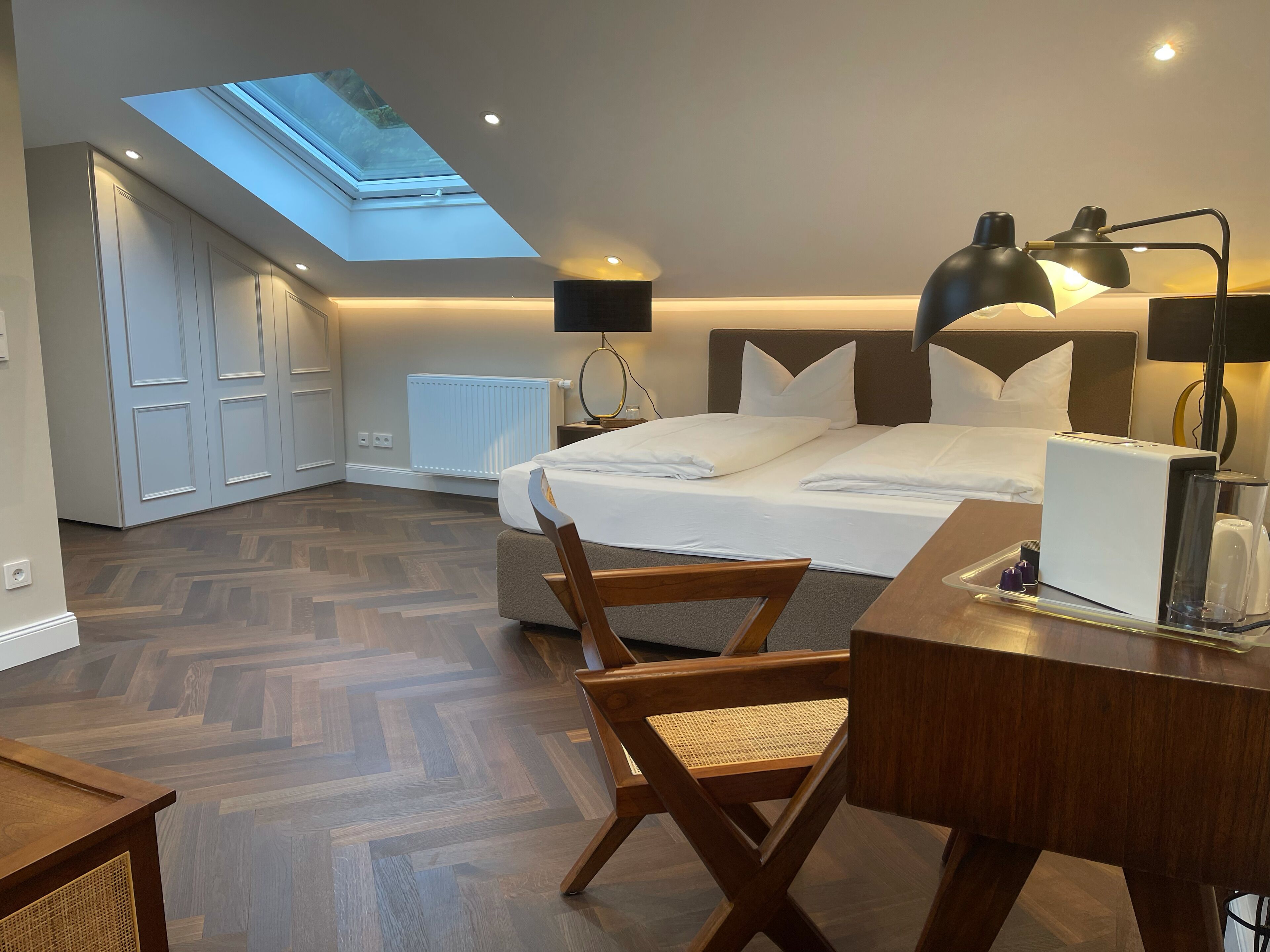 premium double room | 1 bedroom, egyptian cotton sheets, premium bedding, minibar