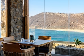 매일 뷔페 무료 아침 식사 포함