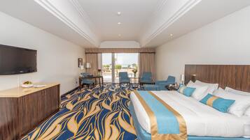 Premium bedding, Select Comfort beds, in-room safe, desk