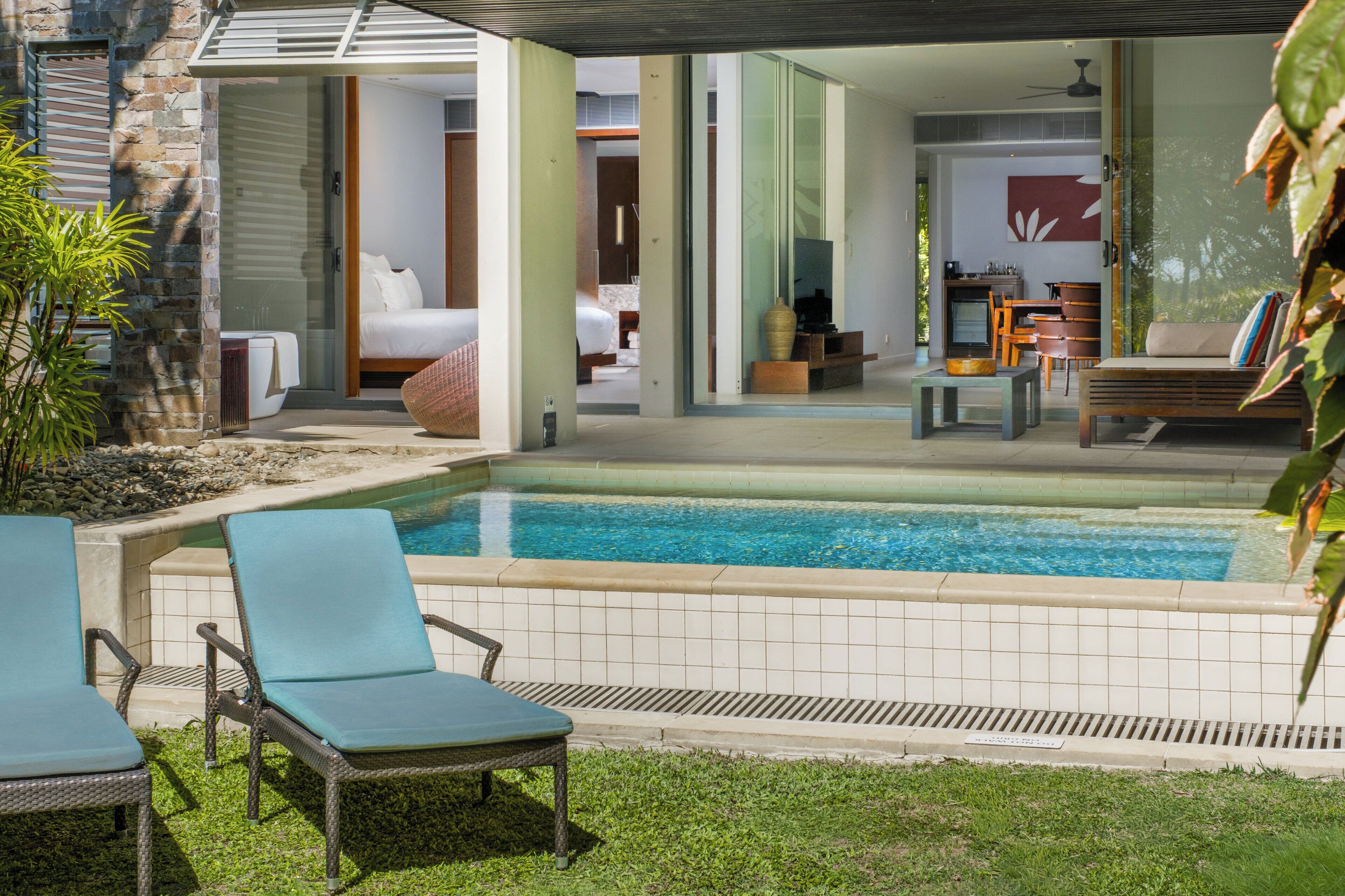 Suite, 2 chambres, accès au salon club (Plunge Pool) | Literie de qualité supérieure, minibar, coffres-forts dans les chambres