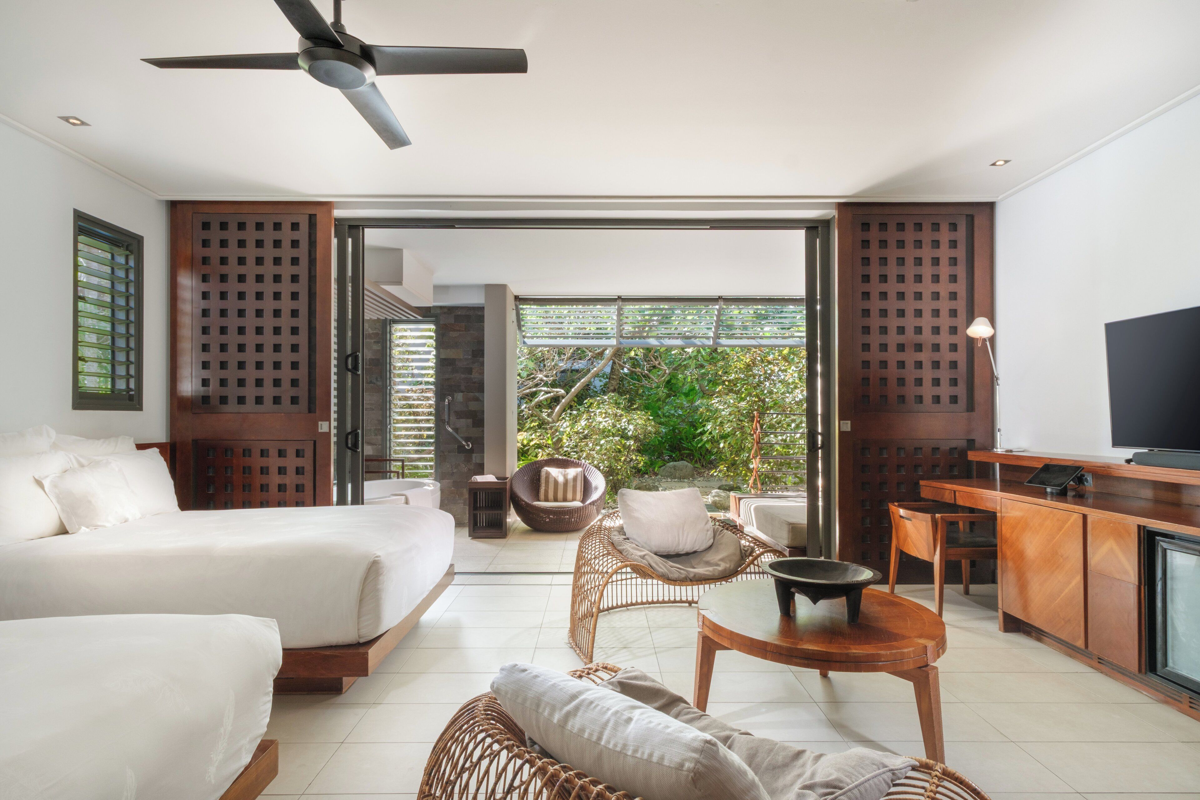 高級寢具、迷你吧、客房內保險箱、獨特裝潢