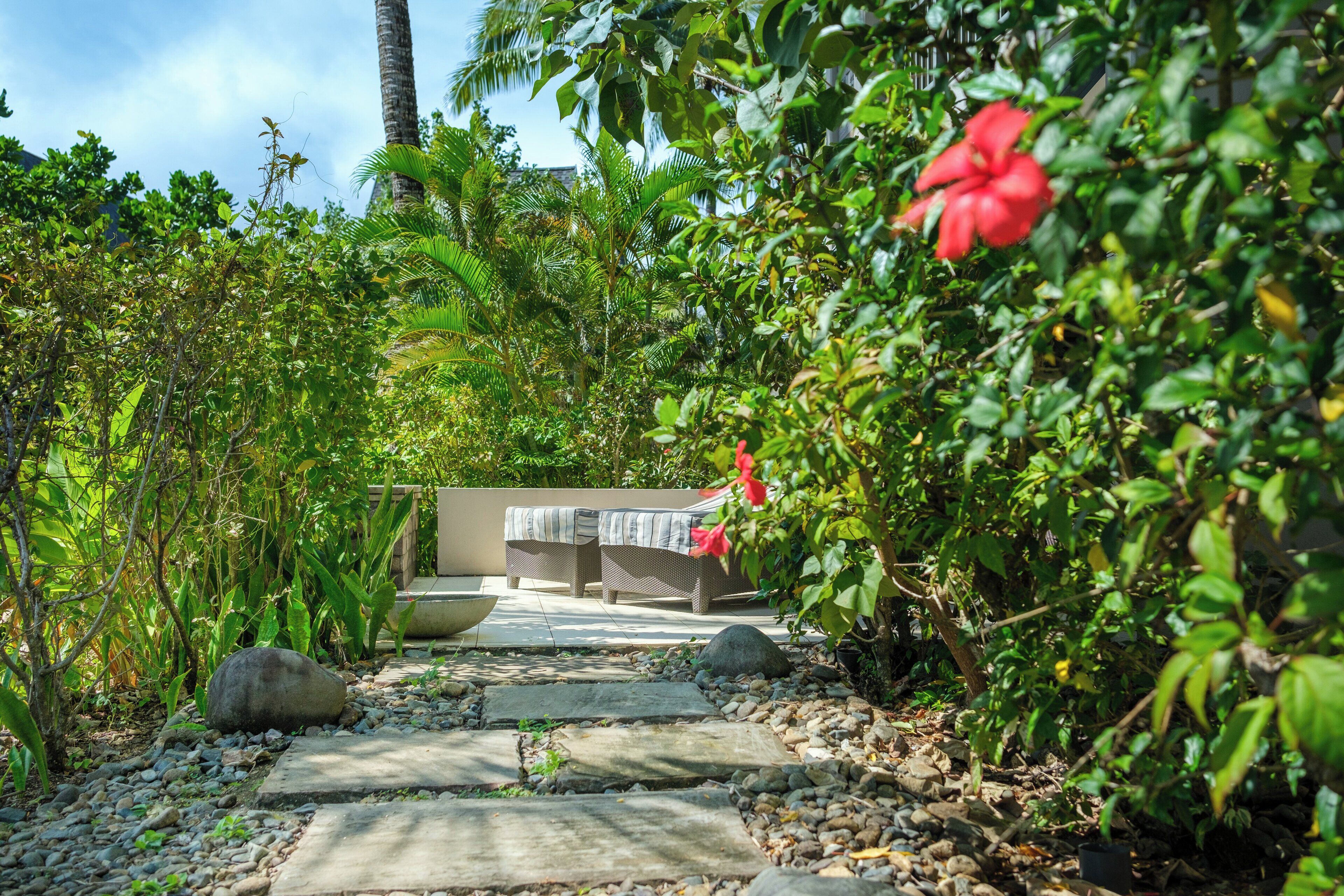 Chambre, 2 lits doubles, vue jardin (Beach Access) | Literie de qualité supérieure, minibar, coffres-forts dans les chambres