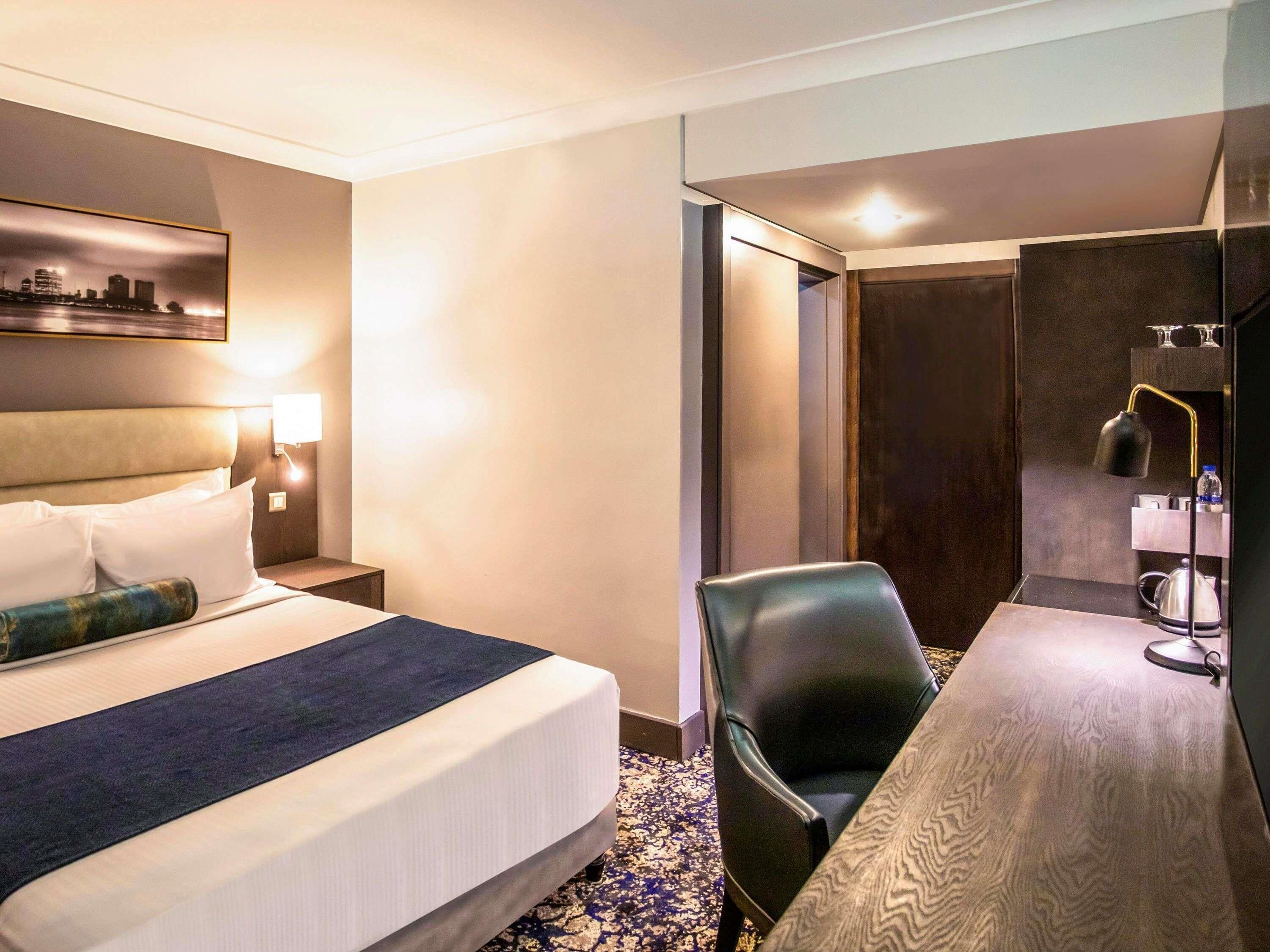 Premium bedding, minibar, in-room safe, desk
