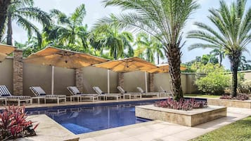 تقديم الإفطار، الأطباق العالمية، تناول الطعام في الهواء الطلق