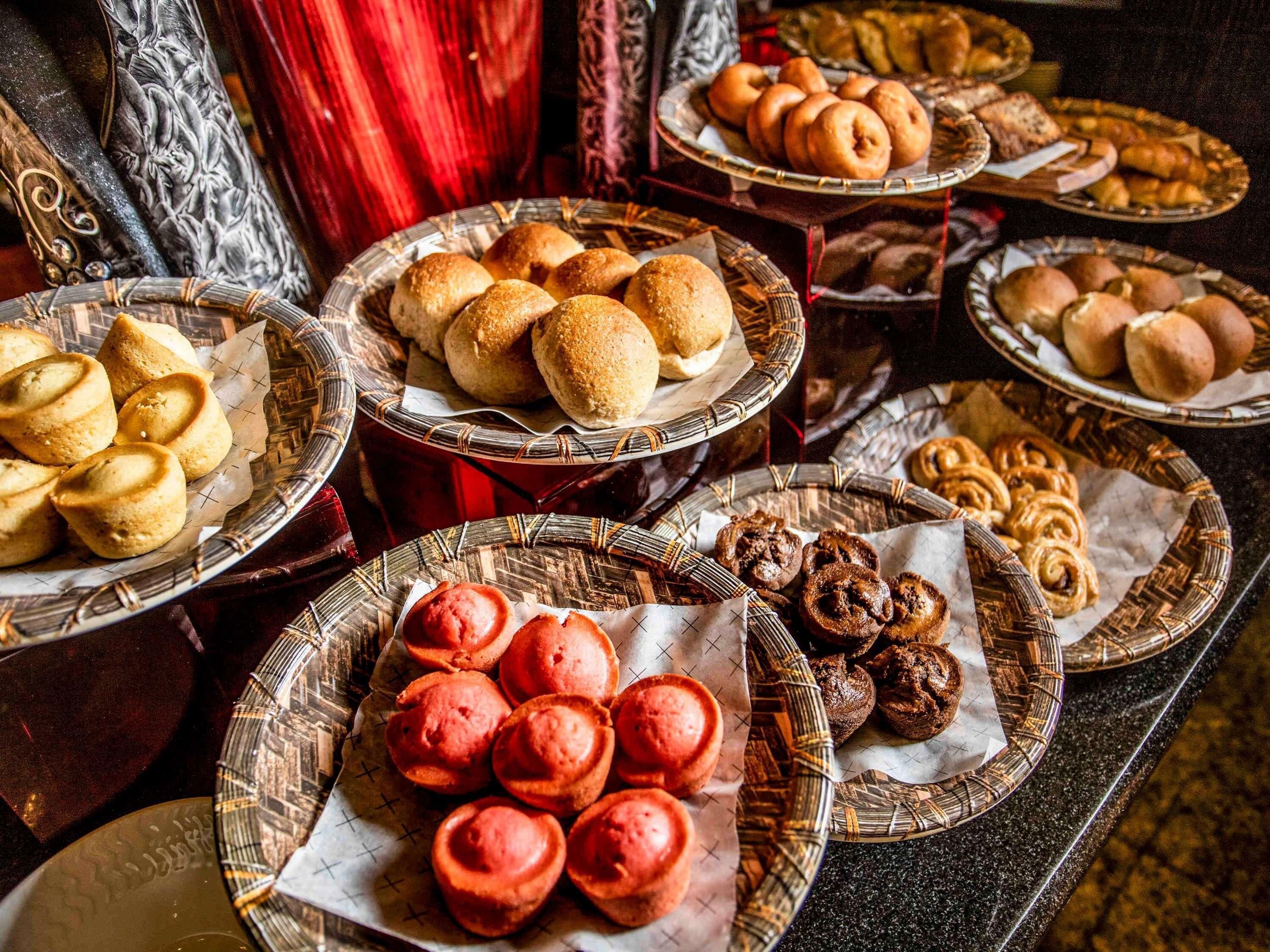 Daily buffet breakfast for a fee