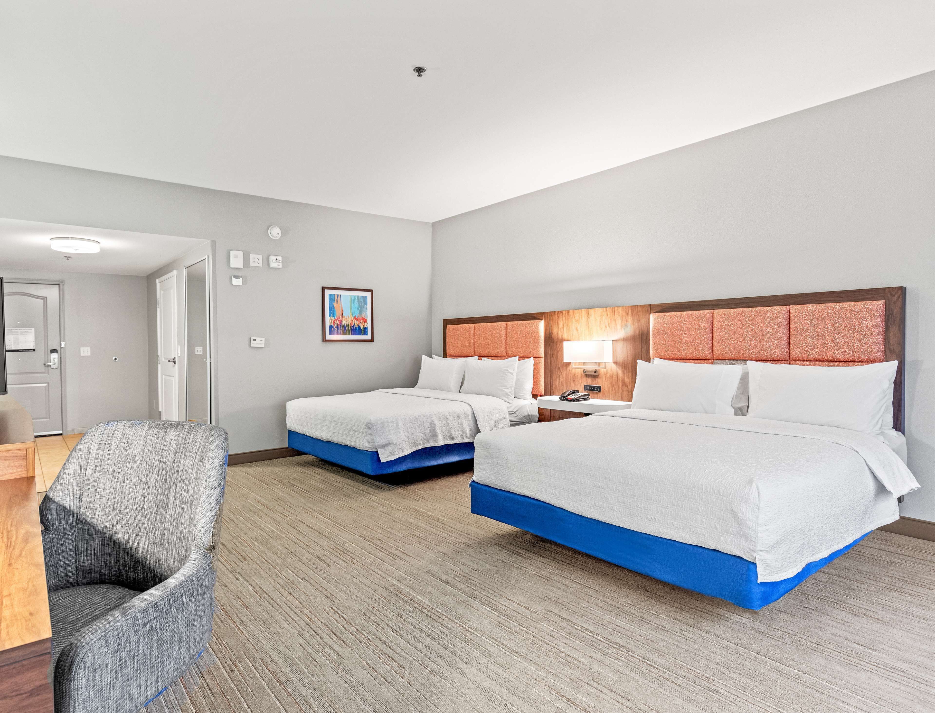 in-room safe, iron/ironing board, free wifi, bed sheets