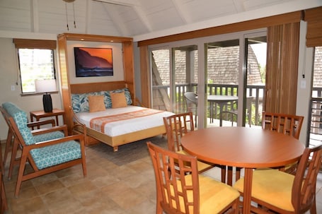 One Bedroom | Living area | TV, DVD player. Sea Mountain
