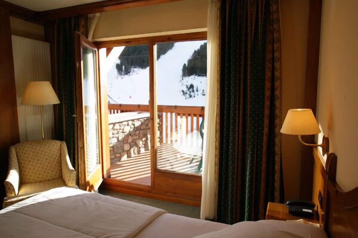 standard room, mountain view (double) | view from room