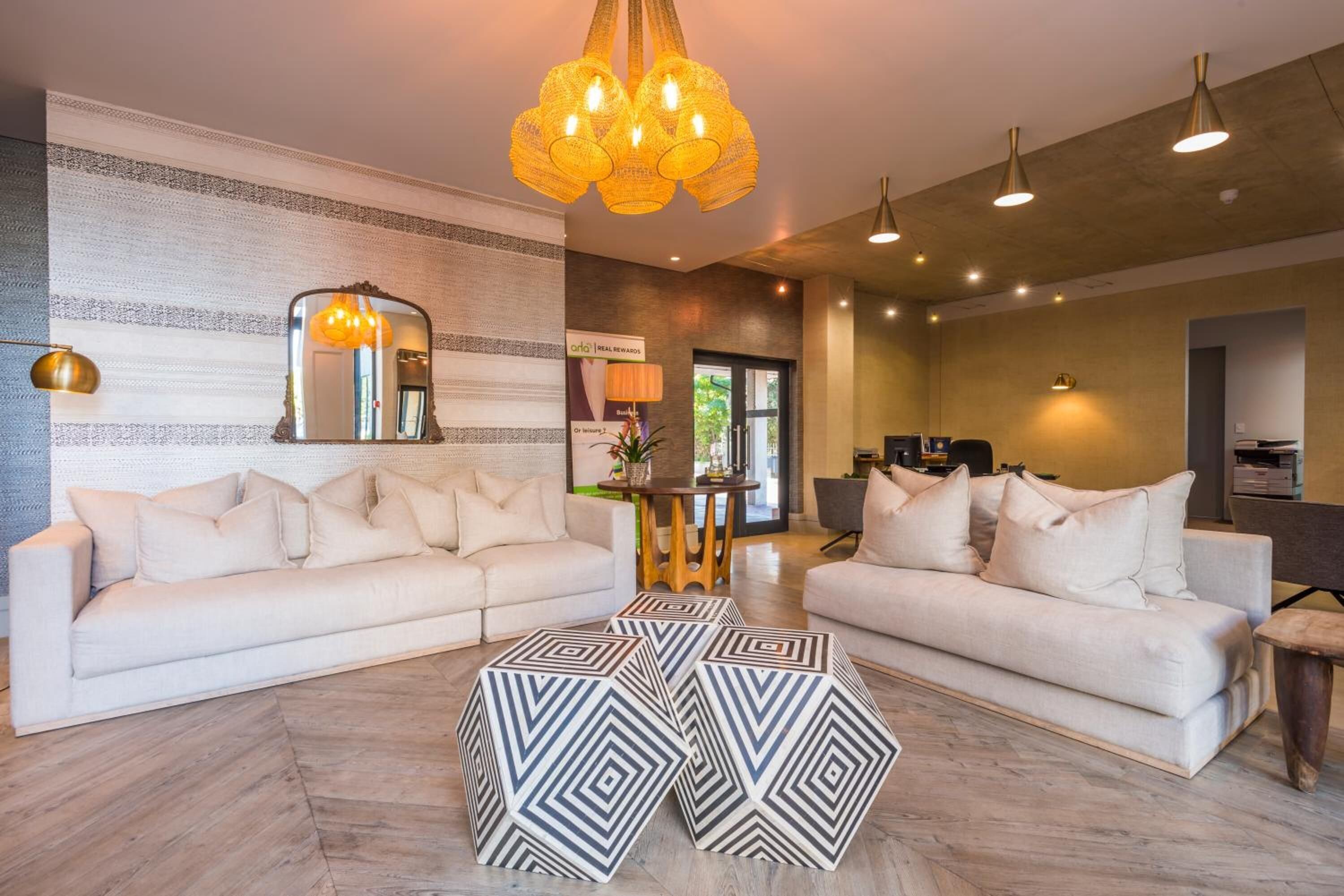 32-inch lcd tv with satellite channels, tv