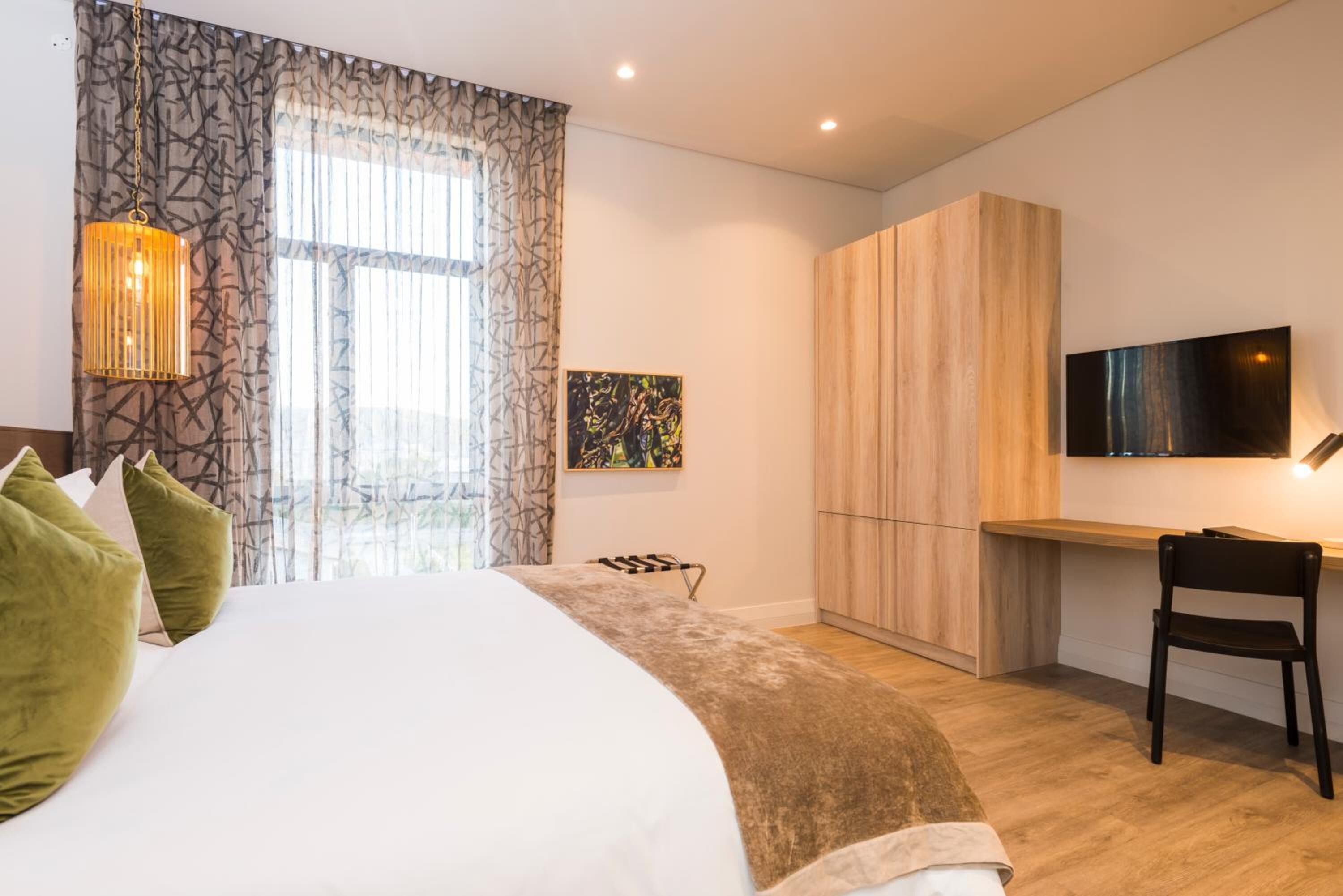 1 bedroom, premium bedding, in-room safe, individually decorated