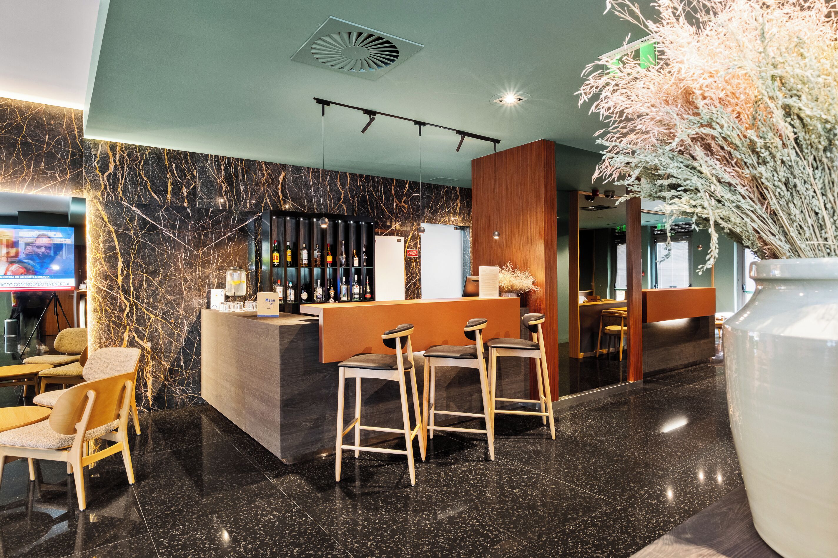 Bar (in der Unterkunft)