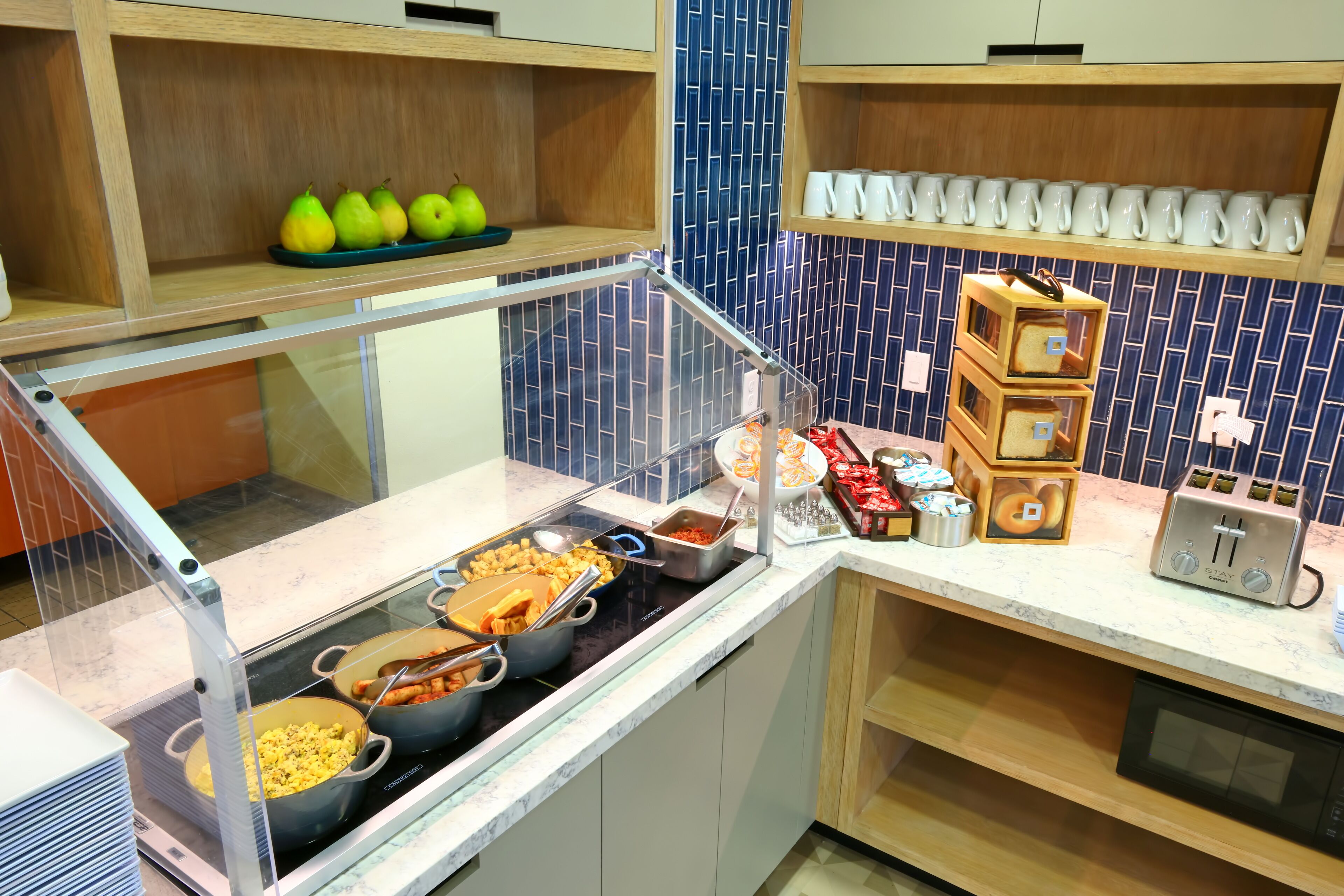 free daily on-the-go breakfast