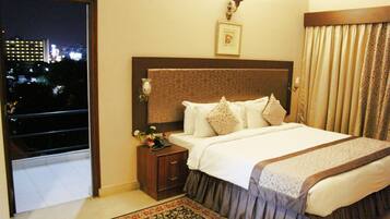 Rollaway beds, free WiFi