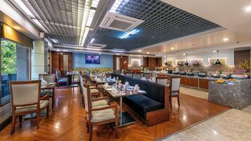 Daily buffet breakfast (INR 250 per person)