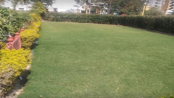 Children’s play area – outdoor