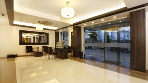 Lobby - Bizz Tamanna Hotel Hinjawadi, Pune (Paud)