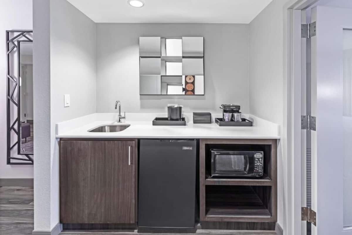 Fridge, microwave, coffee/tea maker