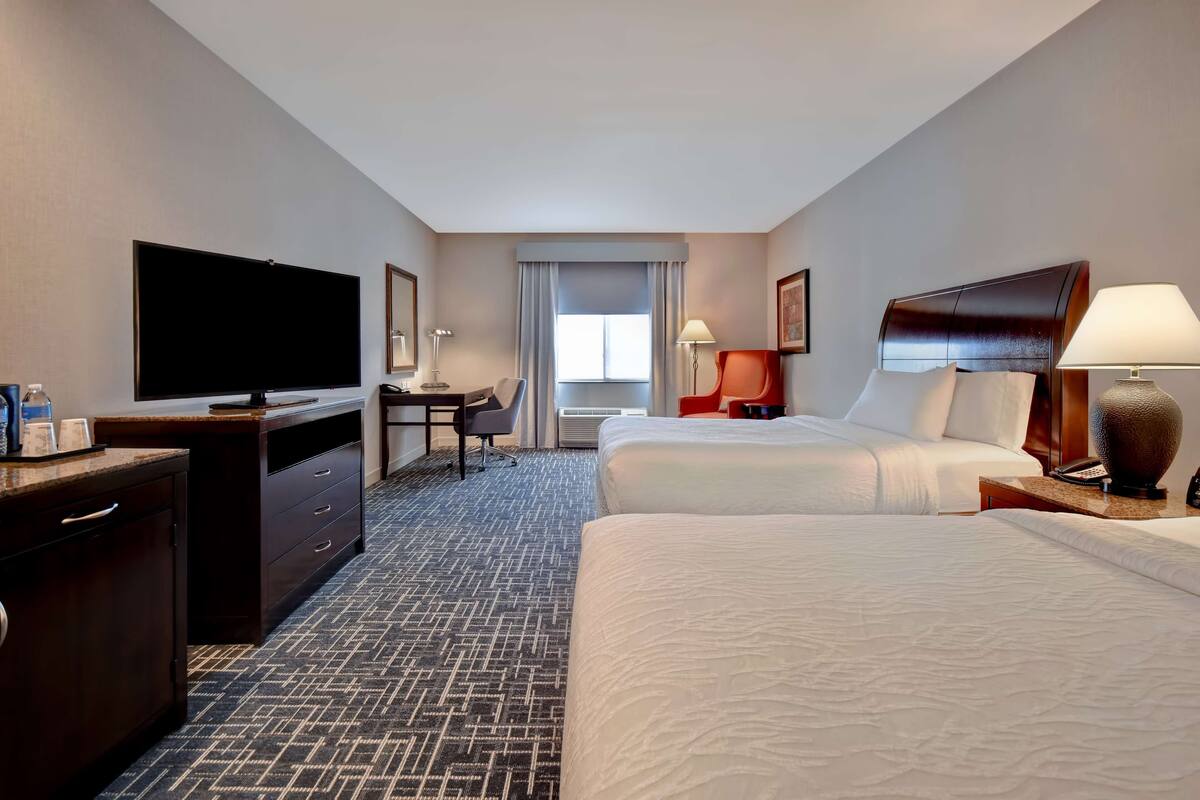 in-room safe, desk, soundproofing, iron/ironing board