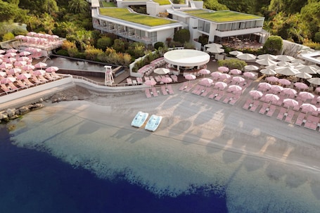 Front of property. Cap d'Antibes Beach Hotel