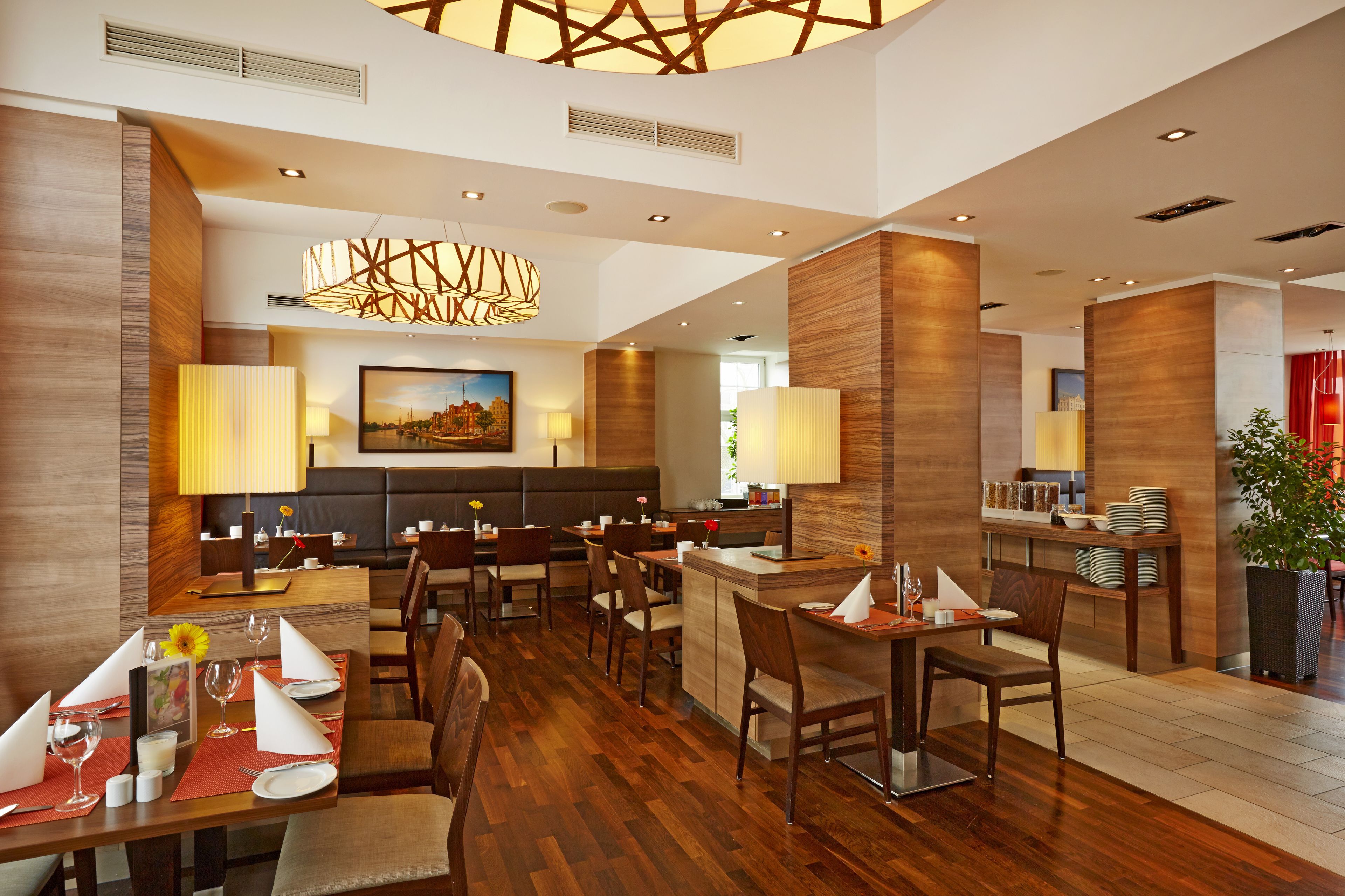 lunch and dinner served, local and international cuisine