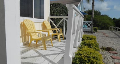 Hoopers Bay Villas