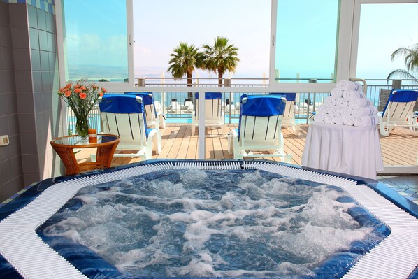 Aromatherapy, 2 treatment rooms, massages