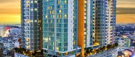 Front of property - evening/night