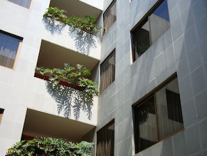 Exterior detail - Hotel Cervantes (Guadalajara)